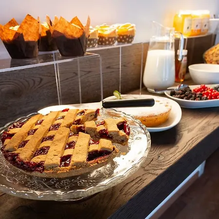 21barra5 4* Jovencan